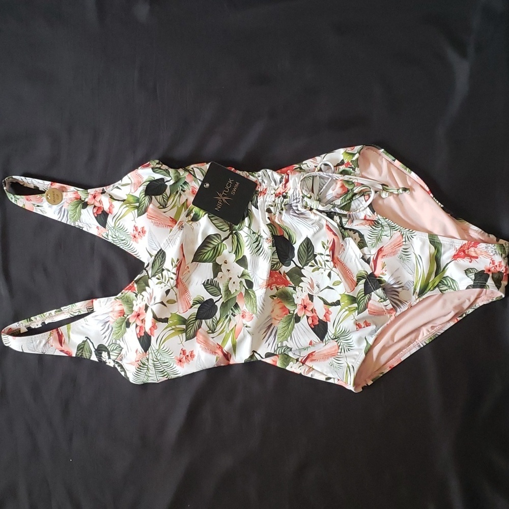 NipTuck NWT Birds and Floral Pattern Swimsuit